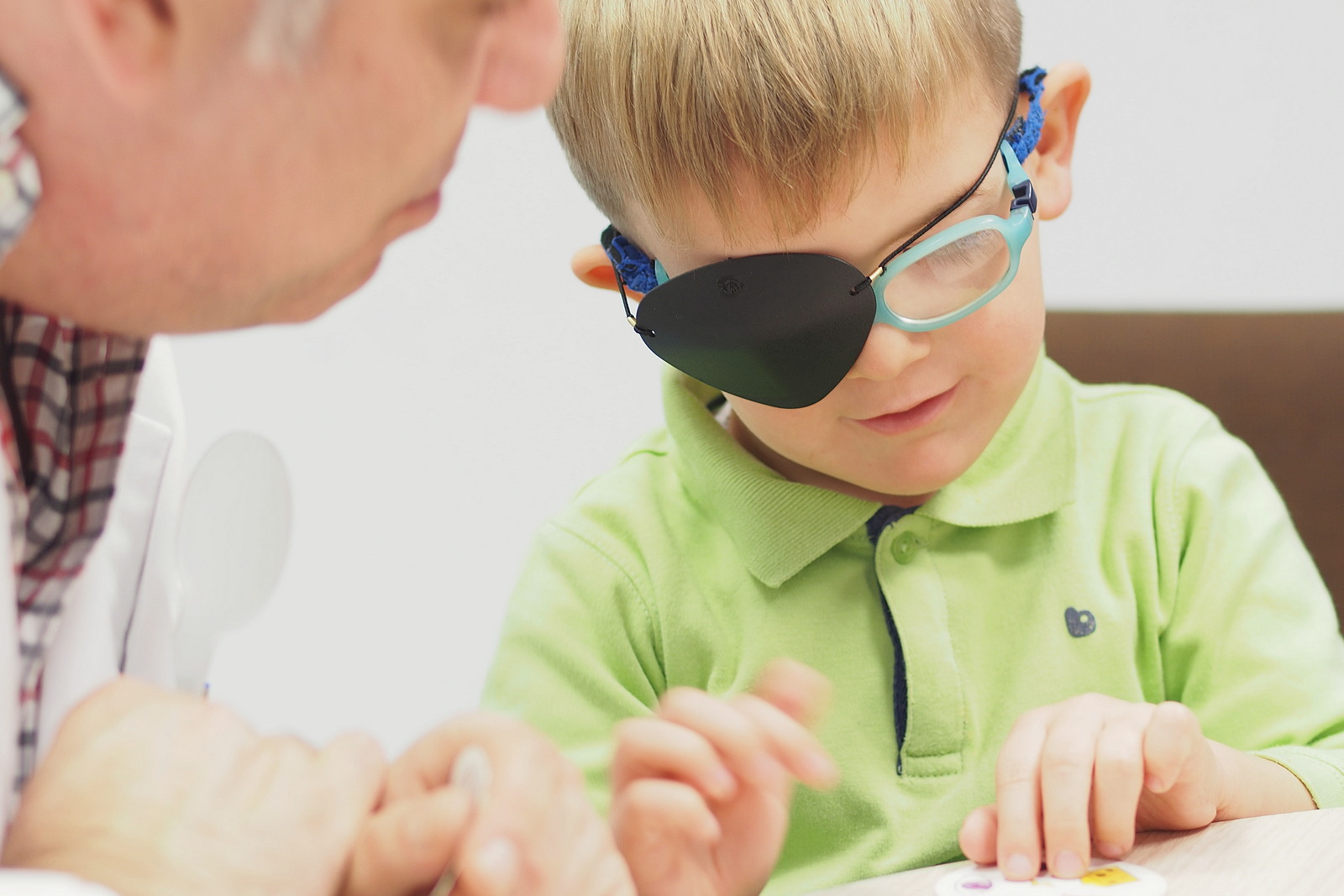 Which Of These People Is A Real Doctor